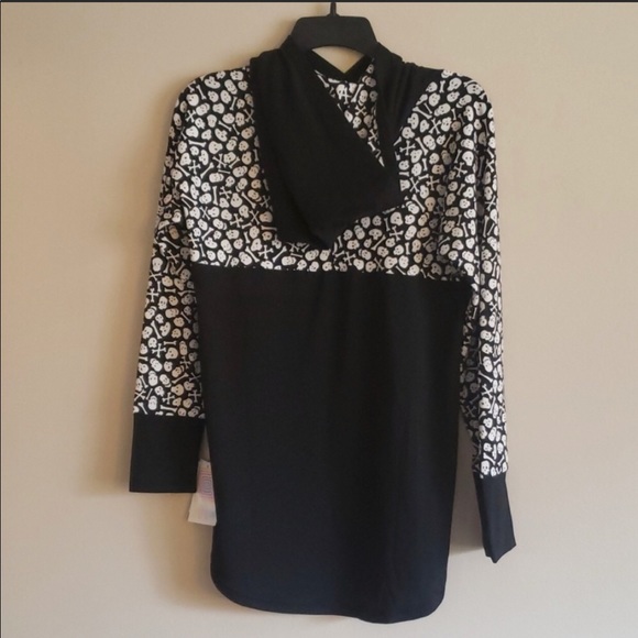 LulaRoe amber hoodie - Picture 2 of 3